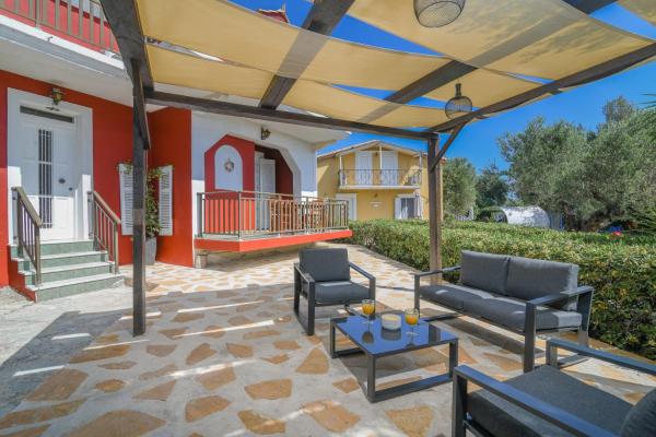 Villa Kanonia Gerakas, Забронировать  Василикос Закинф