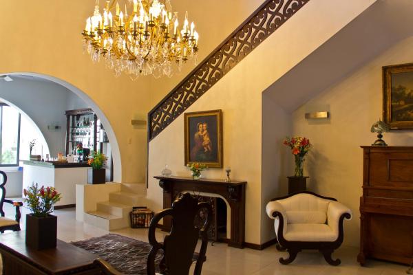 Casa Madonna, Забронировать  Гвадалахара Халиско, рядом с Guadalajara Lamar University