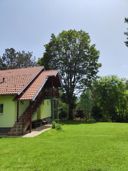 Vila Priroda Divčibare, Забронировать  Отели Центральной Сербии с парковкой, Парковка