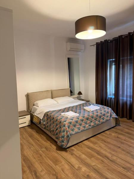 Hotel La Cita, Забронировать  Tirane Tirana County, рядом с Reja - The Cloud