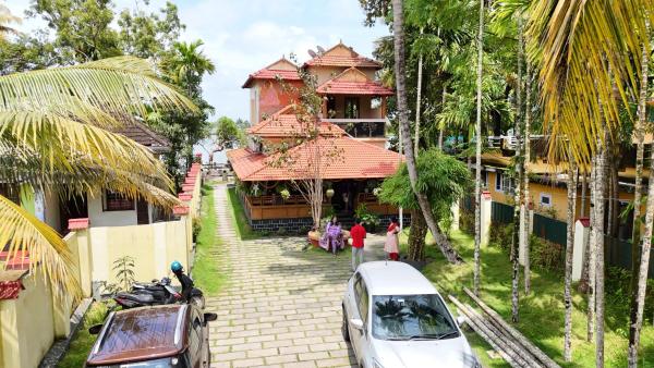 Hotel O ATHARVAM RESORT, Забронировать  Коччи 