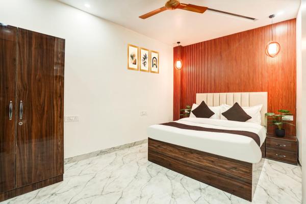 Hotel Solaris Retreat By The Arrow, Забронировать  Нью-Дели Национальный столичный округ Дели