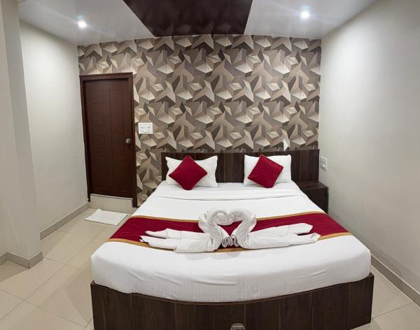 Hotel Fortune 36, Забронировать  Отели штата Карнатаки с парковкой, Парковка
