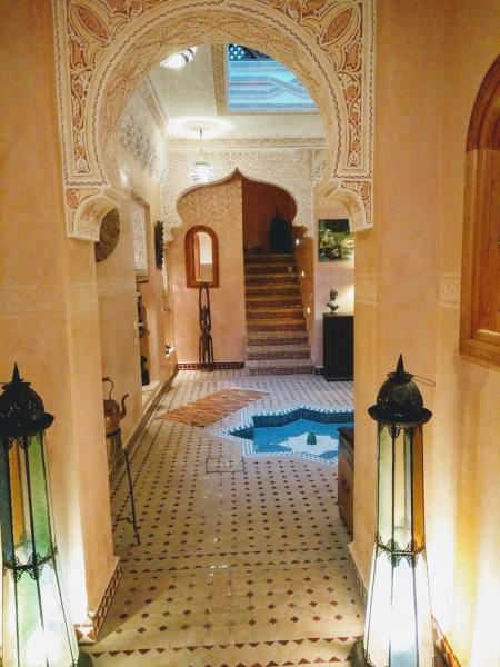 Riad Fadela, Забронировать  Эль-Джадида Большая Касабланка