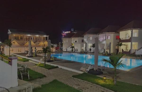 Kung Fu hotel Ampefy, Забронировать  Ambohitrakanga Мадагаскар