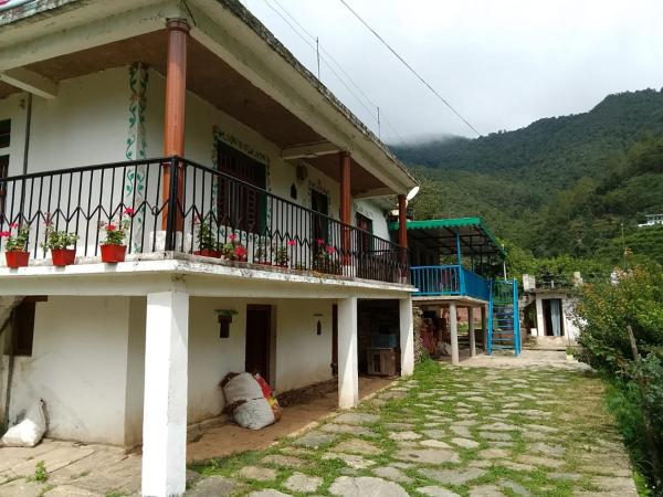 Diksha Farm Homestay, Забронировать  Джамб штат Махараштра