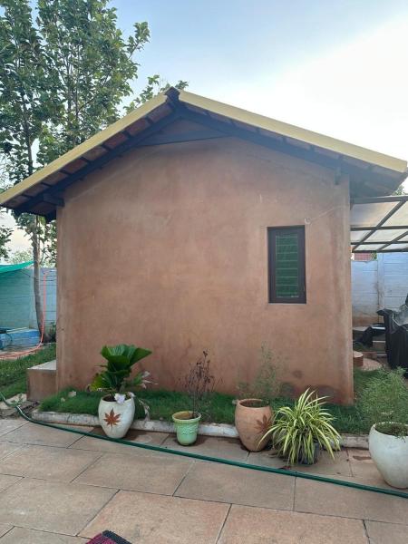 Paw Paw Space, Забронировать  Отели Pondicherry с парковкой, Парковка