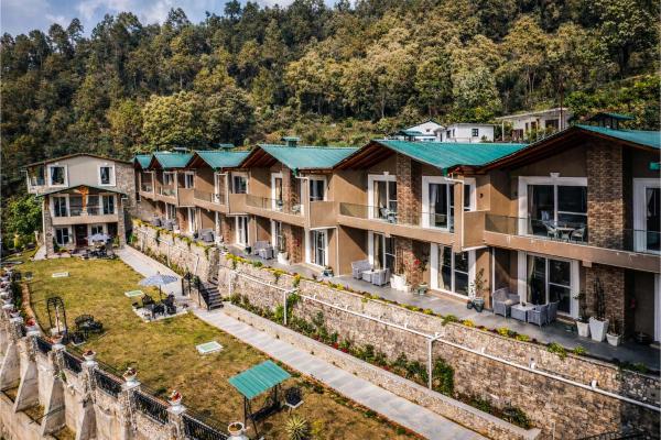 amã Stays & Trails - Aryananda Villas, Dhari , Nainital, Забронировать  Найнитал штат Уттаракханд