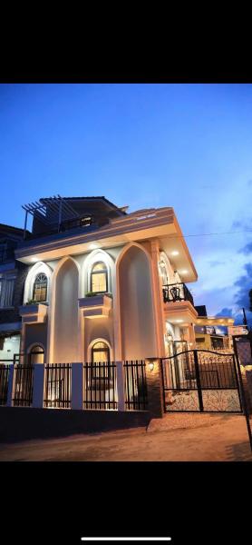 Lumi Home Đà Lạt, Забронировать  Отели Ламдонг с парковкой, Парковка
