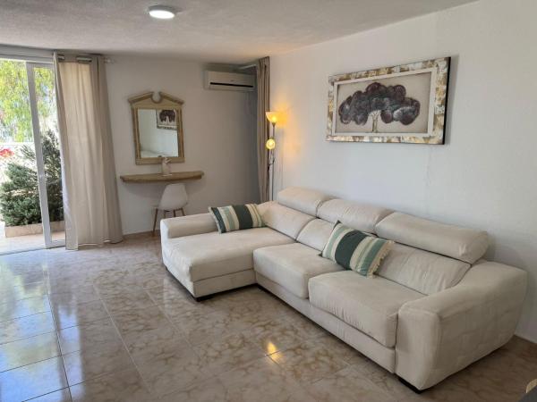 Villa las Américas 4-bedroom nearby the beach private parking, Забронировать  Costa de Adeje Тенерифе