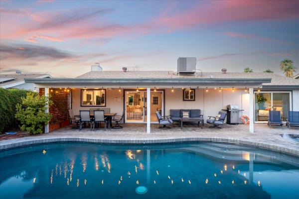 Hilde Homes Relaxing Villa Heated Pool & Hot Tub, Забронировать  Скотсдейл Phoenix Metropolitan Area