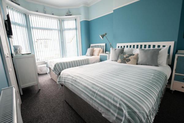 Cherish Lewis Hotel Blackpool, Забронировать  Блэкпул Ланкашир