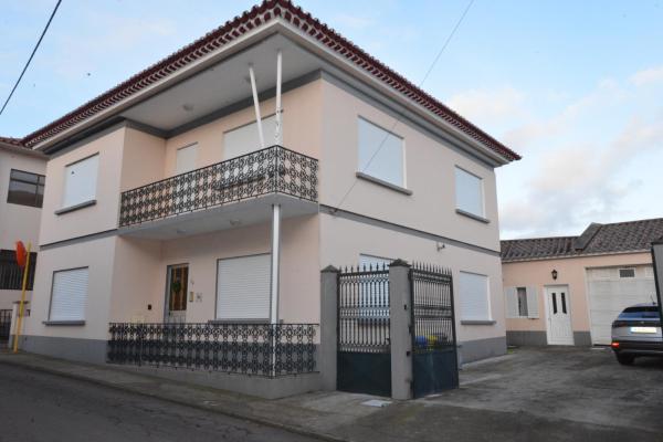 Room 2 - Music House, Забронировать  Bicas Ribatejo