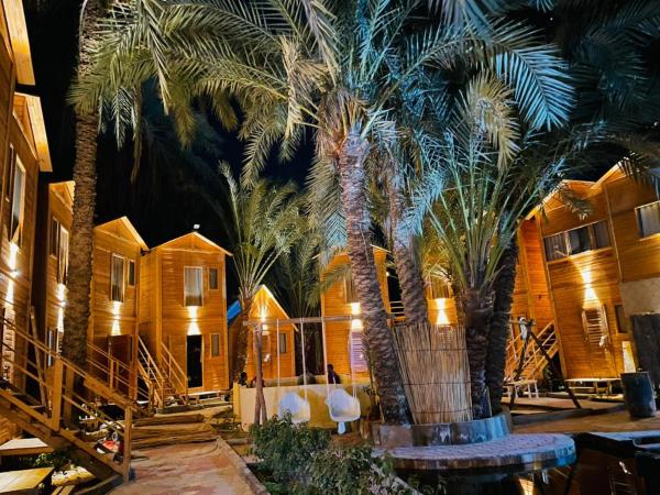 Wood Valley Siwa Hotel وود ڤالي فندق سيوة, Забронировать  Отели Сивы с парковкой, Парковка