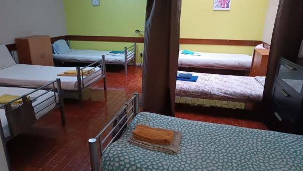City Drops Hostel