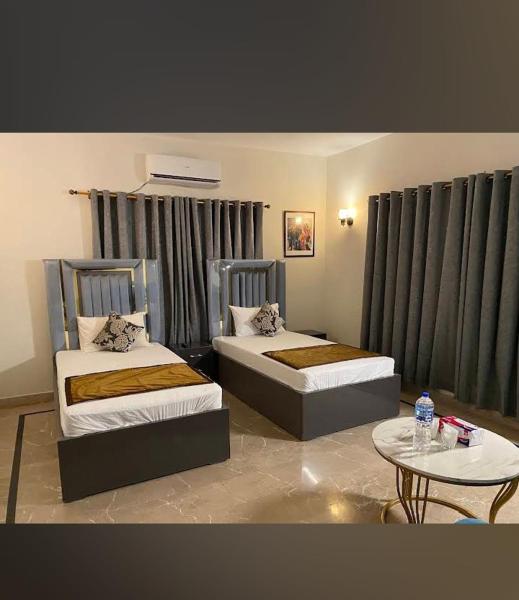 Embassy Lodge Guest House, Забронировать  Bath Island Карачи
