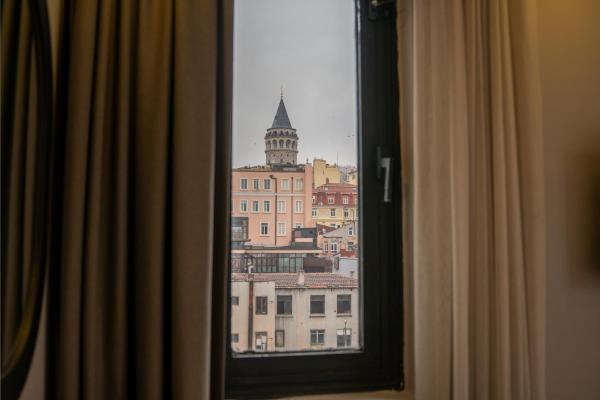 ArtIstanbul Hotel Karakoy, Забронировать  Стамбул Мраморноморский регион, рядом с Sirkeci Train Station