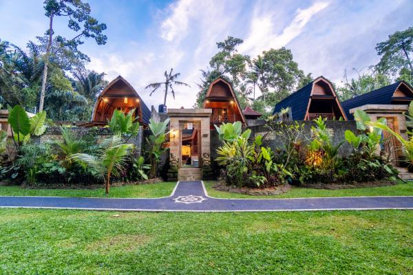 Jungle Forest Villa Ubud, Забронировать  Отели Убуд с бассейном, Бассейн