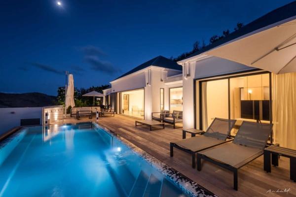 Modern Paradise Villa on the Hills of Grand Cul de Sac, Забронировать  Toiny Сен-Бартелеми