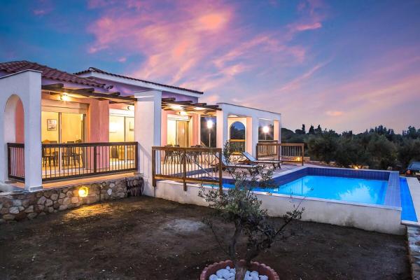Villa Christina, A Private Destination To Paradise, Забронировать  Ликсури Кефалония