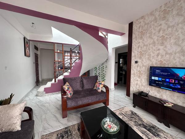Riviera Suites, Забронировать  Кампала Уганда