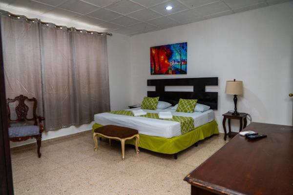 Suites & Apartments San Benito - Zona Rosa