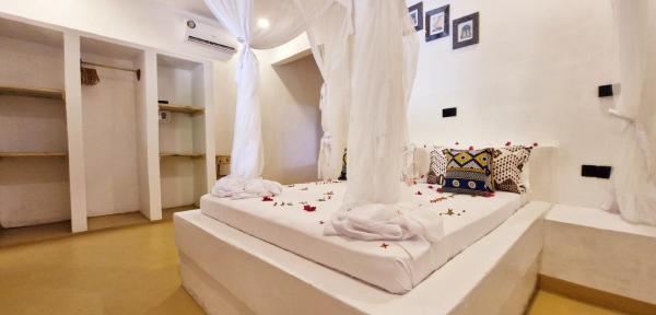 Bahati Villa