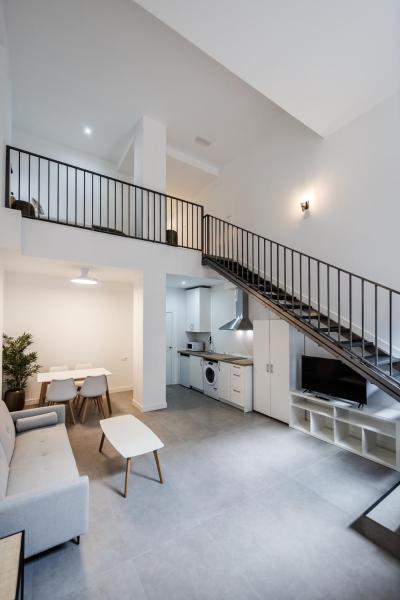 Apartamentos Cayetana, Забронировать  Бадахос 