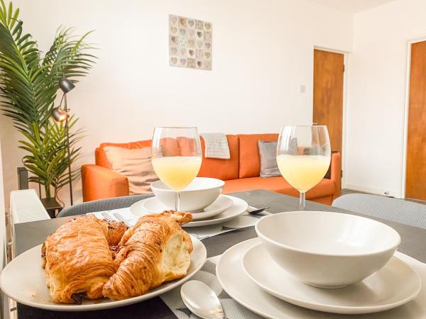 1-bed Luxury Flat-Near City Centre-Free Parking, Забронировать  Отели Гламорган с парковкой, Парковка