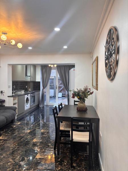Double room in a Shared Home