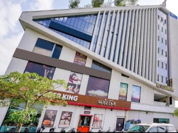 Hotel Silver Inn, Ahmedabad, Забронировать  Ахмадабад Гуджарат