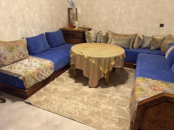 Dar annaser, Забронировать  Эс-Сувейра 