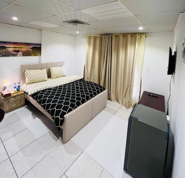 Grand Stay Abu Dhabi, Забронировать  Абу-Даби Эмират Абу-Даби, рядом с Formal Park
