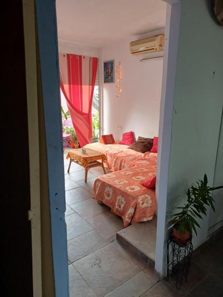Chez Brahim, Забронировать  Пуэнт-а-Питр 