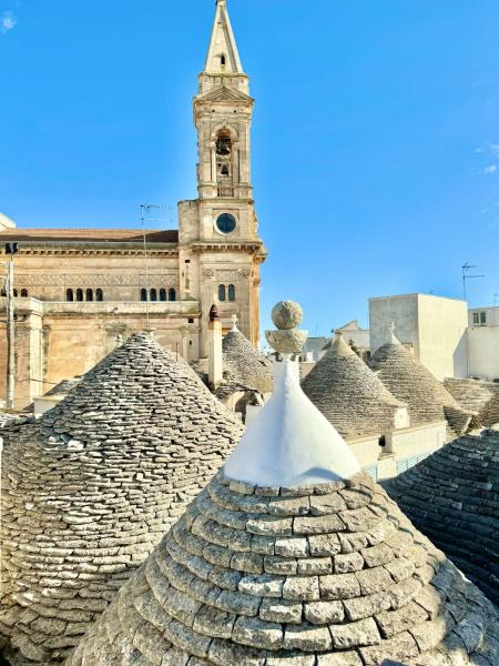 Alberobello Casa Vacanze - Pathos tra i Trulli, Забронировать Апартаменты/квартира Апартаменты Альберобелло, рядом с Музей «Трулло-Соврано», Апартаменты/квартира