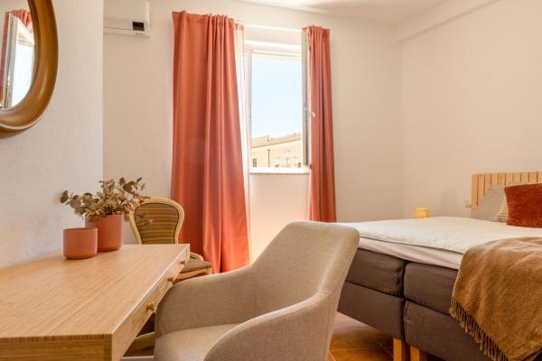 Brabara Holiday Home, Забронировать  Теулада Sulcis Iglesiente