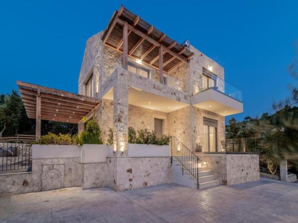 Villa in Zakynthos with Private Pool & Views, Забронировать  Василикос Закинф
