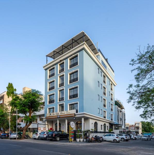 Hotel Sita Royal Lakside Chalet, Забронировать Шале СПА-отели Удайпур, рядом с Moti Magri, SPA-услуги