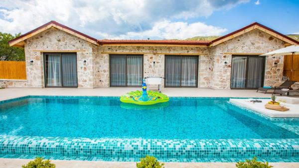 Saribelen Village 2 Bedroom Villa, Забронировать  Калкан Средиземноморский регион