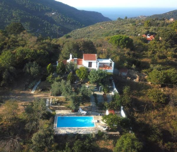Private Hilltop Villa with Pool & Panoramic Views - Country Villa Kalimera, Забронировать  Скопелос Скопелос