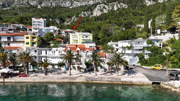 Apartmani Živogošće 2, Забронировать  Отели Живогошче с парковкой, Парковка