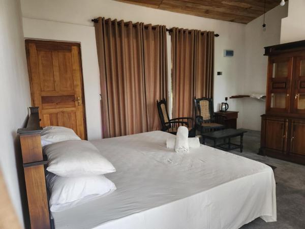 Lion Resort Kandy, Забронировать  Отели Округа Галле с парковкой, Парковка