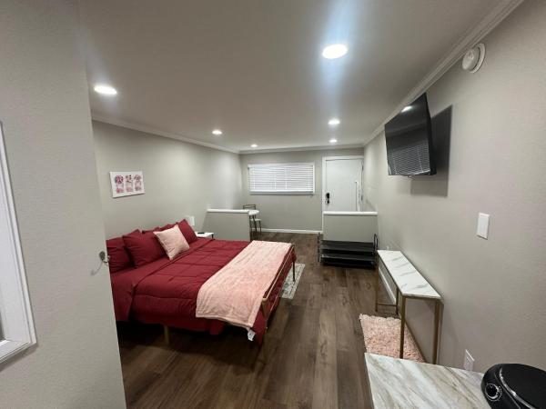 SF Cleveland Studios, Забронировать  Кливленд Джорджия, рядом с Create &amp; Celebrate Studio