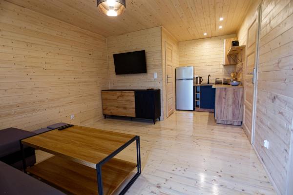 Letnie Chatki Nowe Guty, Забронировать  Новые Гуты Lake Sniardwy