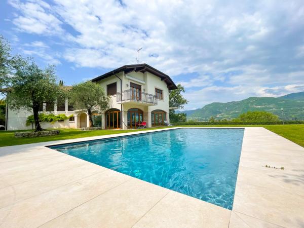 Villa Antonio, Забронировать  Сан-Феличе-дель-Бенако Valtenesi del Garda