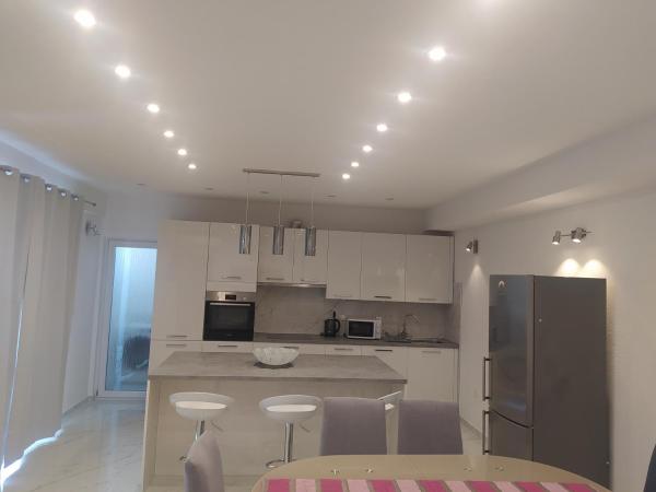 Apartmani Trubi 3, Забронировать  Водице Шибенско-Книнская жупания
