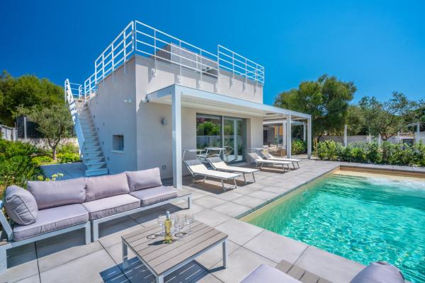 Villa Kòsmos - Piscina e Giardino - Villasimius, Забронировать  Симиус Сардиния