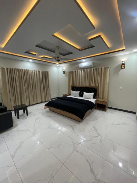 The Crown Guest House, Забронировать  Исламабад Пакистан