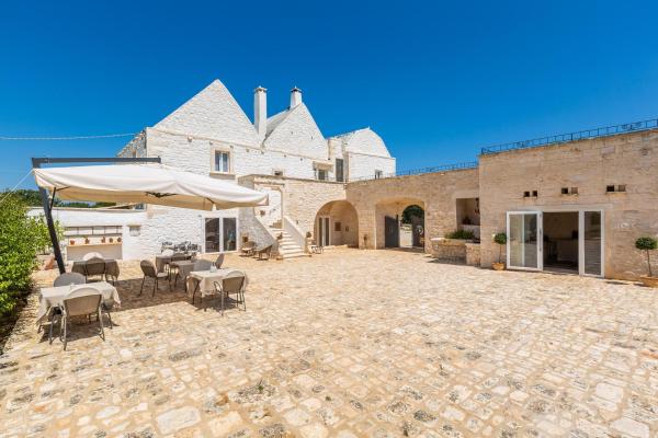 Masseria Nicola Casavola, Забронировать  Отели Мартина-Франка с парковкой, Парковка