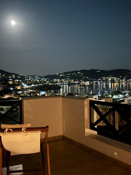 Petra Lodge, Забронировать  Финикас Сирос